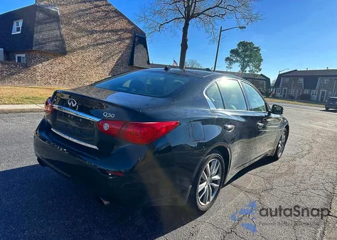 2015 Infiniti Q50 Base z USA, uszkodzony, nr VIN JN1BV7AR0FM402394